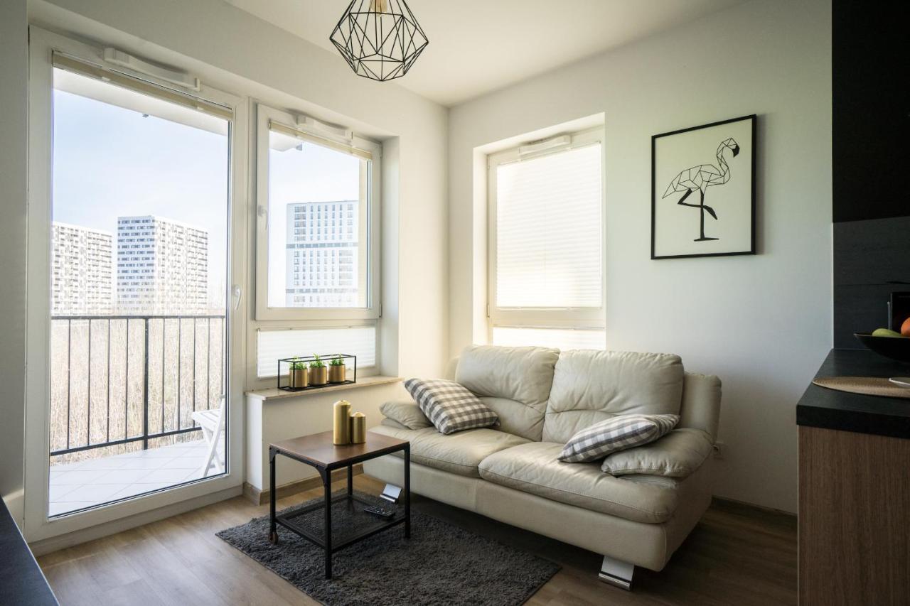 Bizapartments - Modern Flats With Parking وارسو المظهر الخارجي الصورة