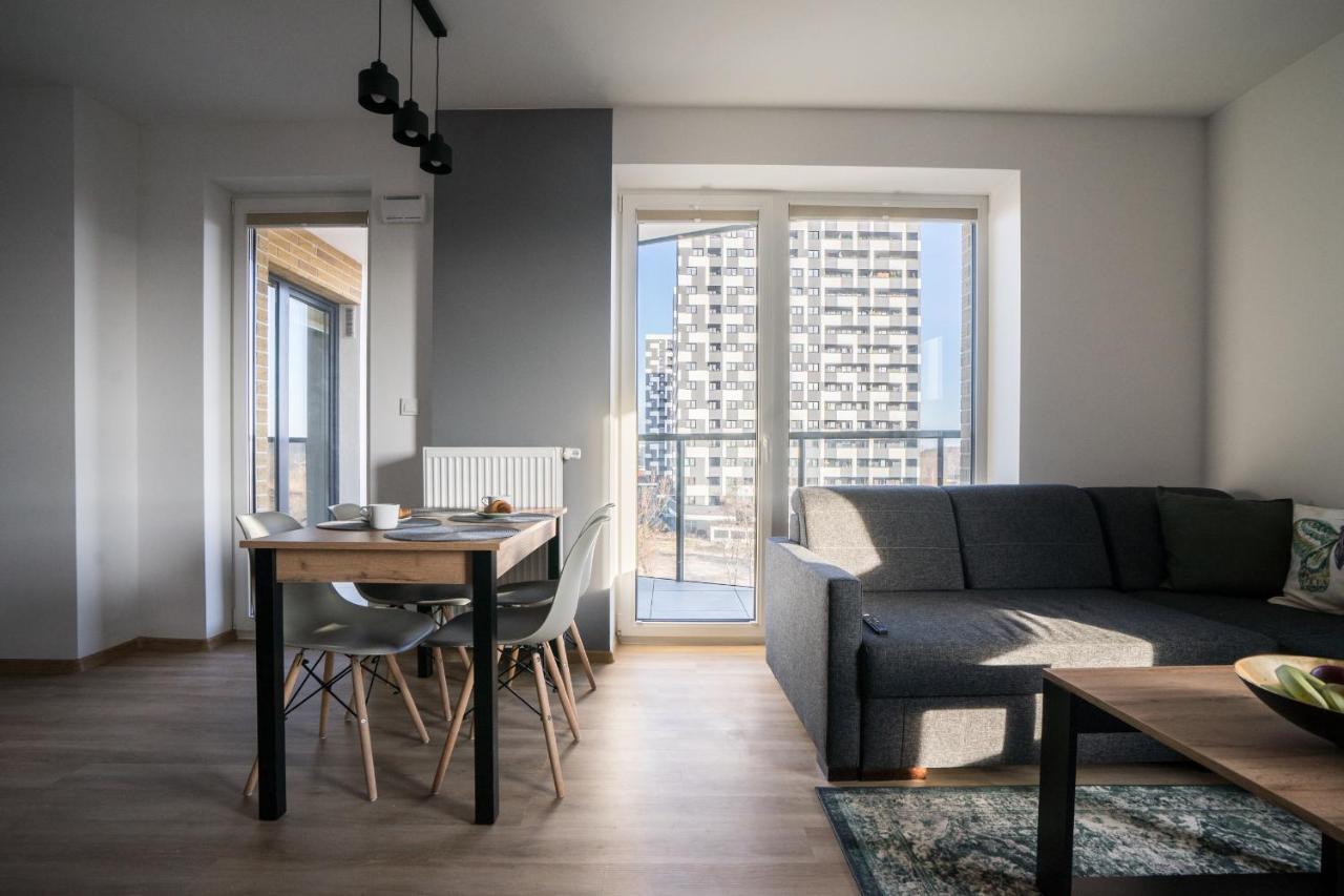 Bizapartments - Modern Flats With Parking وارسو المظهر الخارجي الصورة