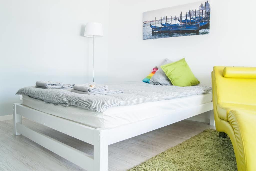 Bizapartments - Modern Flats With Parking وارسو المظهر الخارجي الصورة